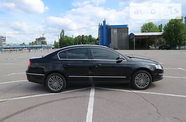 Седан Volkswagen Passat 2006 в 