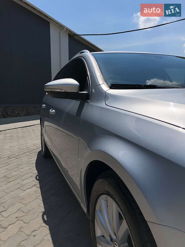 Универсал Volkswagen Passat 2014 в Стрые