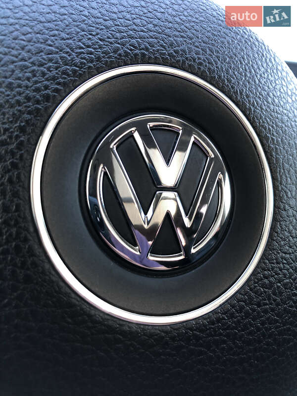 Универсал Volkswagen Passat 2014 в Стрые