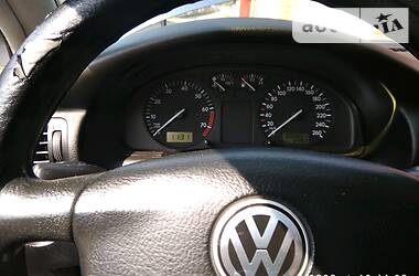 Седан Volkswagen Passat 1997 в 