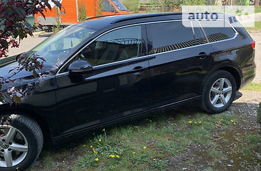 Універсал Volkswagen Passat 2014 в 