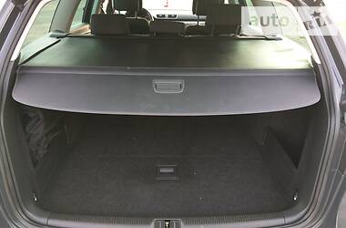 Універсал Volkswagen Passat 2013 в 