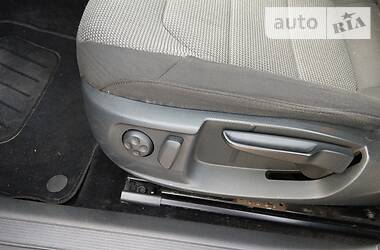 Універсал Volkswagen Passat 2013 в 