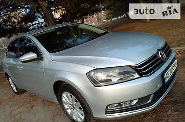Седан Volkswagen Passat 2012 в 