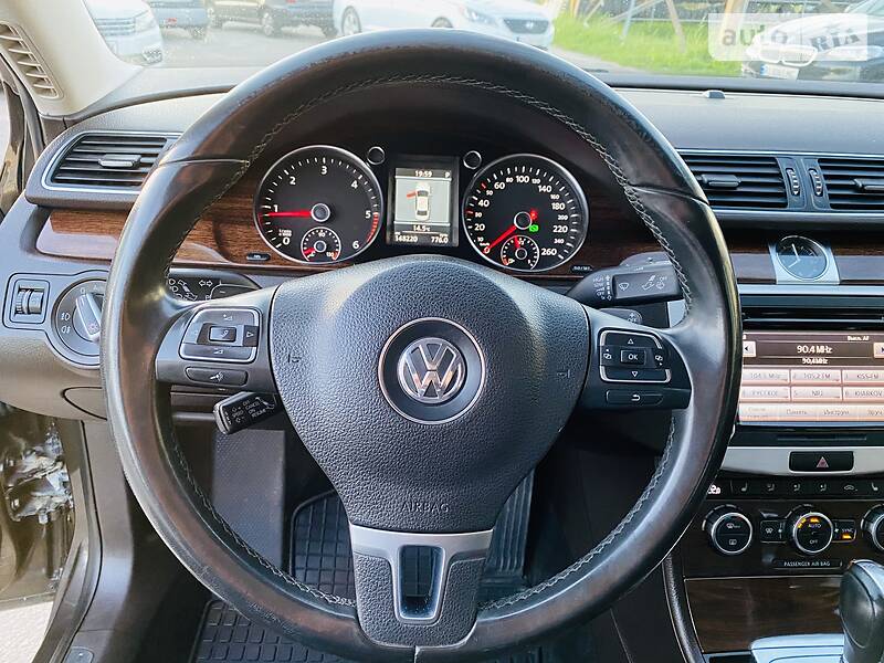 Седан Volkswagen Passat 2012 в Харкові фото 27 Седан Volkswagen Passat 2012 в Харкові