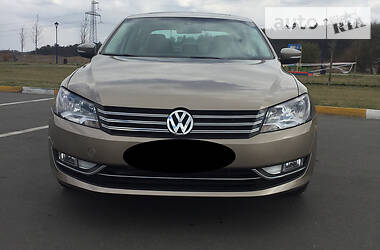 Седан Volkswagen Passat 2014 в 