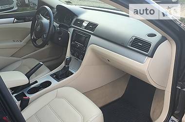 Седан Volkswagen Passat 2012 в 