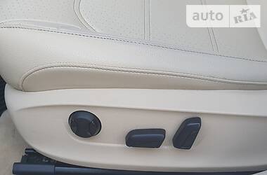 Седан Volkswagen Passat 2012 в 