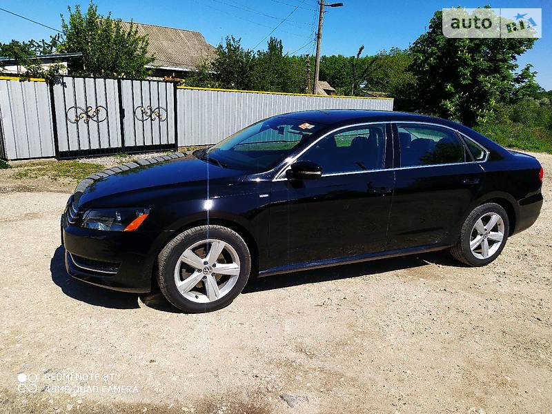 Седан Volkswagen Passat 2013 в Яготині