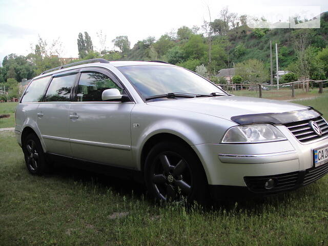 Універсал Volkswagen Passat 2001 в Черкасах