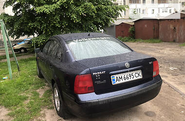 Седан Volkswagen Passat 1997 в 