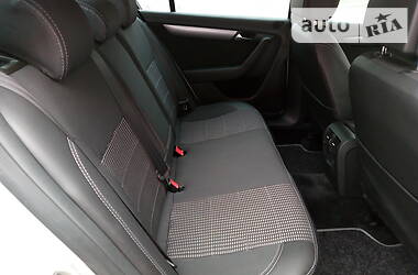 Седан Volkswagen Passat 2012 в 