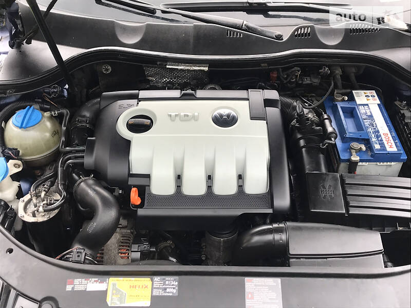 Універсал Volkswagen Passat 2008 в Коломиї