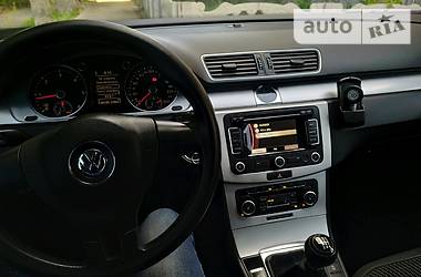 Універсал Volkswagen Passat 2011 в Скадовську