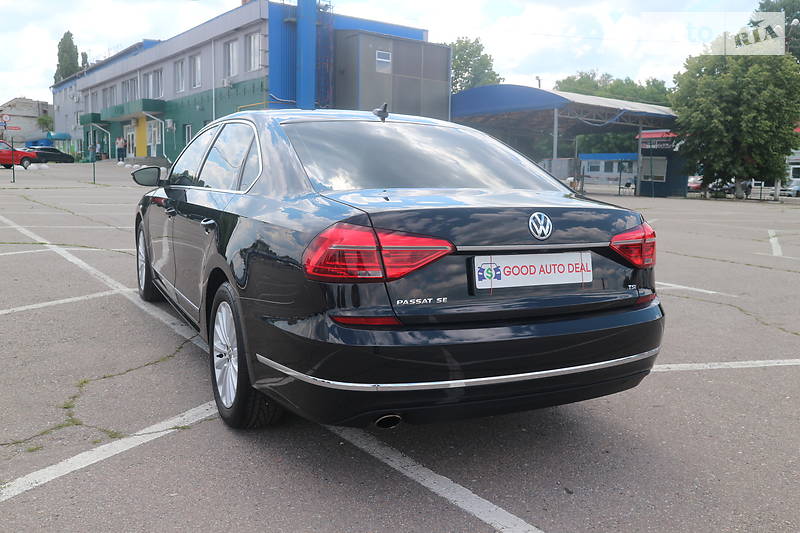 Седан Volkswagen Passat 2016 в Харькове