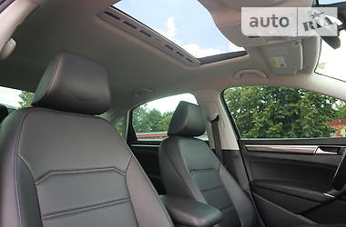 Седан Volkswagen Passat 2016 в 