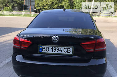 Седан Volkswagen Passat 2015 в Тернополі