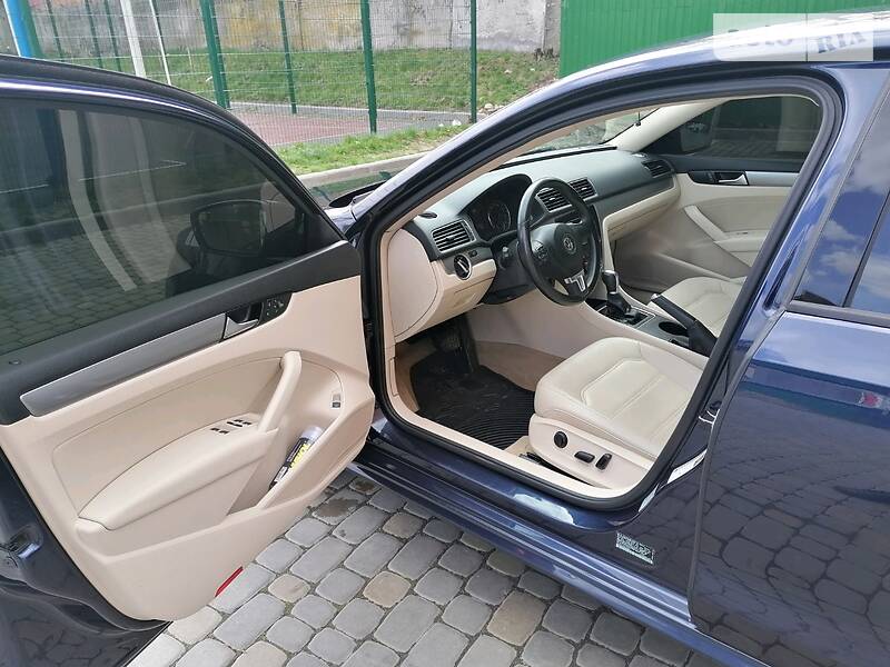Седан Volkswagen Passat 2014 в Вінниці