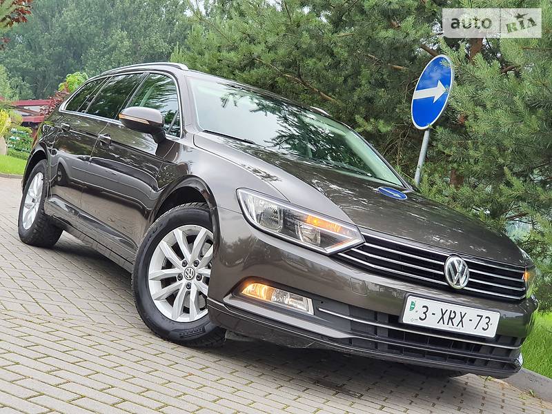 Універсал Volkswagen Passat 2015 в Дрогобичі
