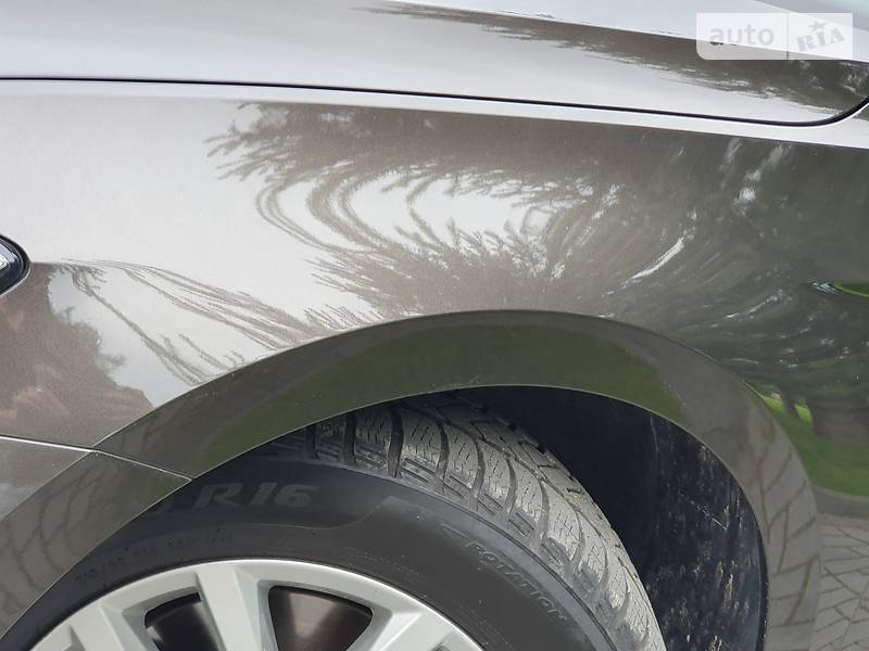 Універсал Volkswagen Passat 2015 в Дрогобичі
