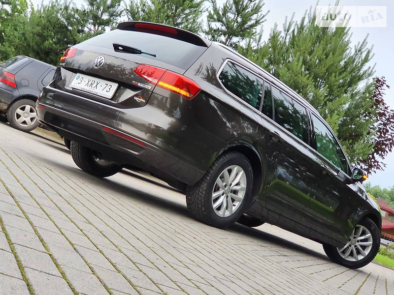 Універсал Volkswagen Passat 2015 в Дрогобичі