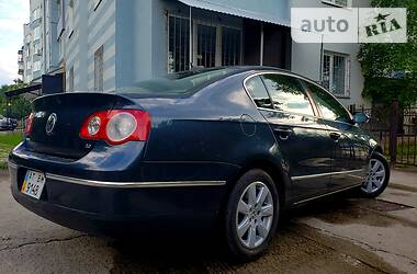 Седан Volkswagen Passat 2006 в 