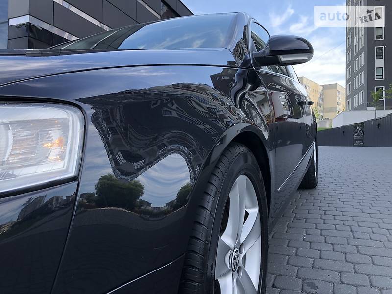 Універсал Volkswagen Passat 2010 в Львові фото 37 Універсал Volkswagen Passat 2010 в Львові