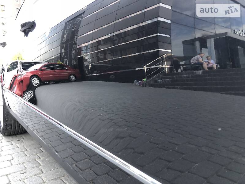 Універсал Volkswagen Passat 2010 в Львові фото 41 Універсал Volkswagen Passat 2010 в Львові