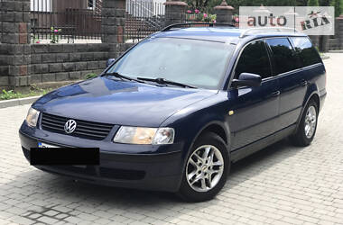 Хетчбек Volkswagen Passat 1999 в 