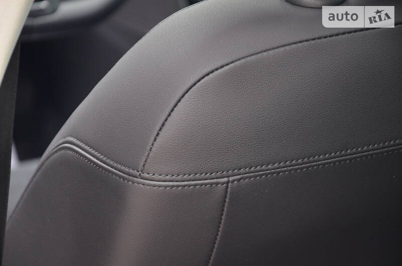 Універсал Volkswagen Passat 2015 в Луцьку
