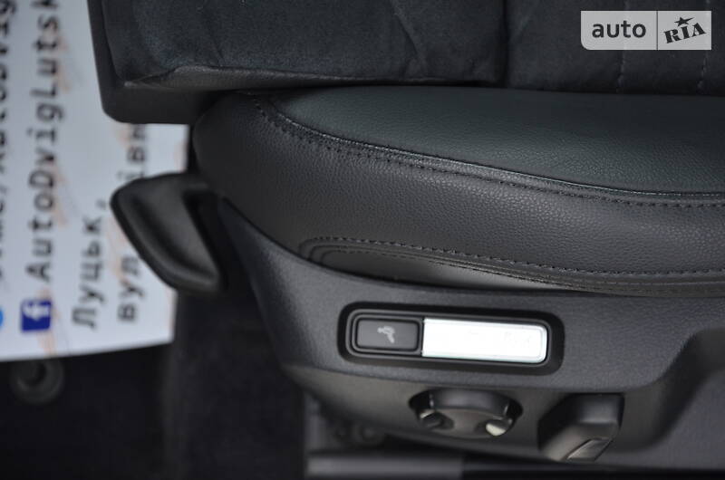 Універсал Volkswagen Passat 2015 в Луцьку