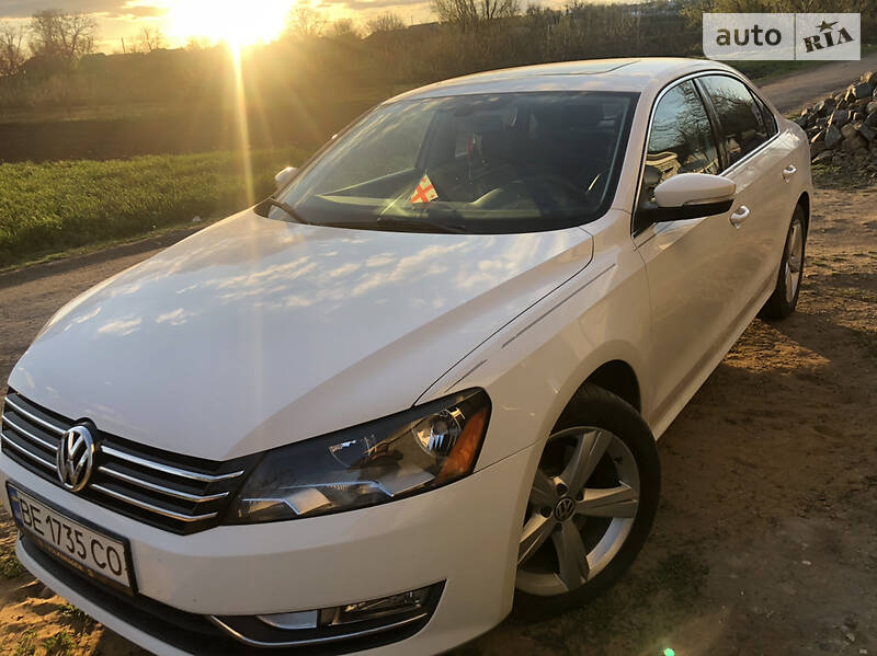Седан Volkswagen Passat 2012 в 