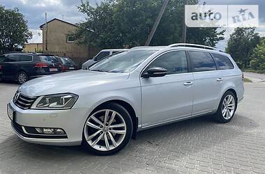 Універсал Volkswagen Passat 2014 в 