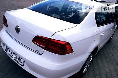 Седан Volkswagen Passat 2012 в 
