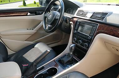 Седан Volkswagen Passat 2012 в 