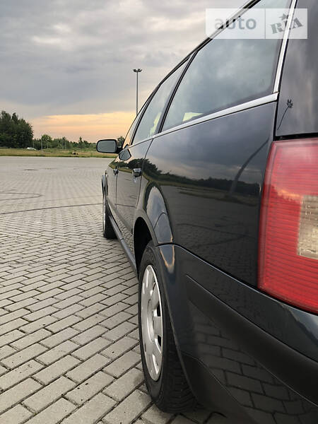 Универсал Volkswagen Passat 2002 в Львове