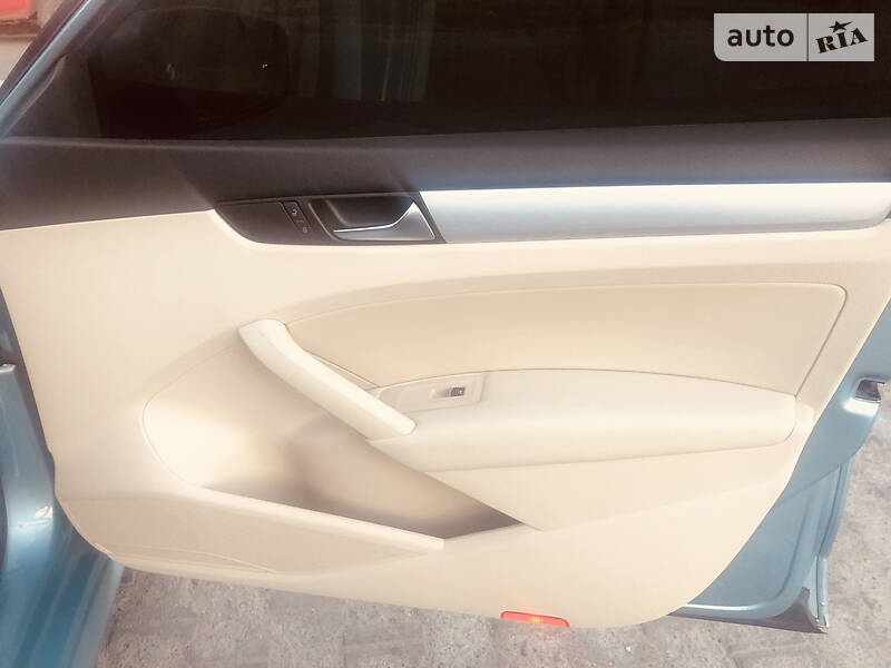 Седан Volkswagen Passat 2013 в Харкові фото 17 Седан Volkswagen Passat 2013 в Харкові