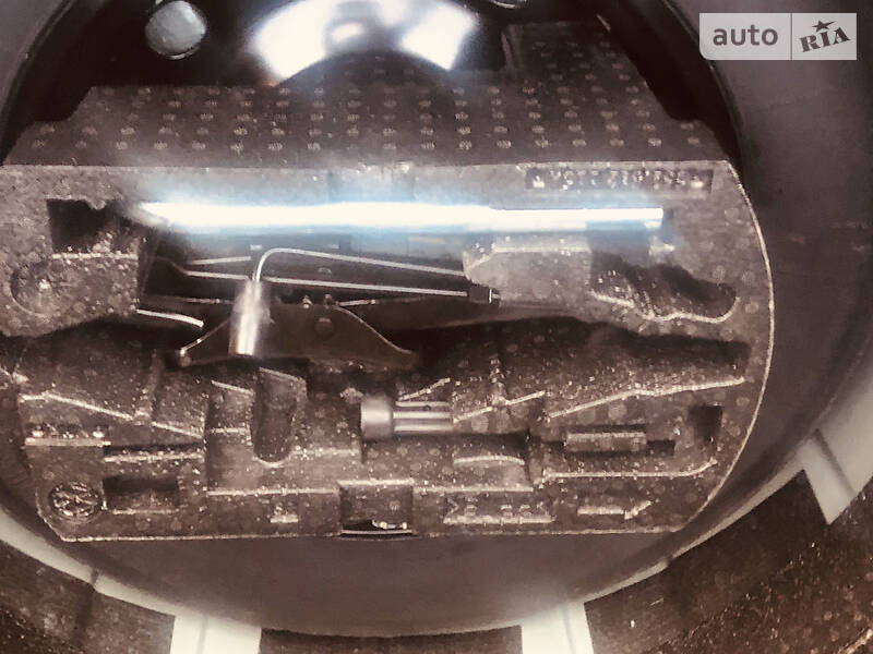 Седан Volkswagen Passat 2013 в Харкові фото 34 Седан Volkswagen Passat 2013 в Харкові