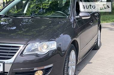 Универсал Volkswagen Passat 2010 в Стрые