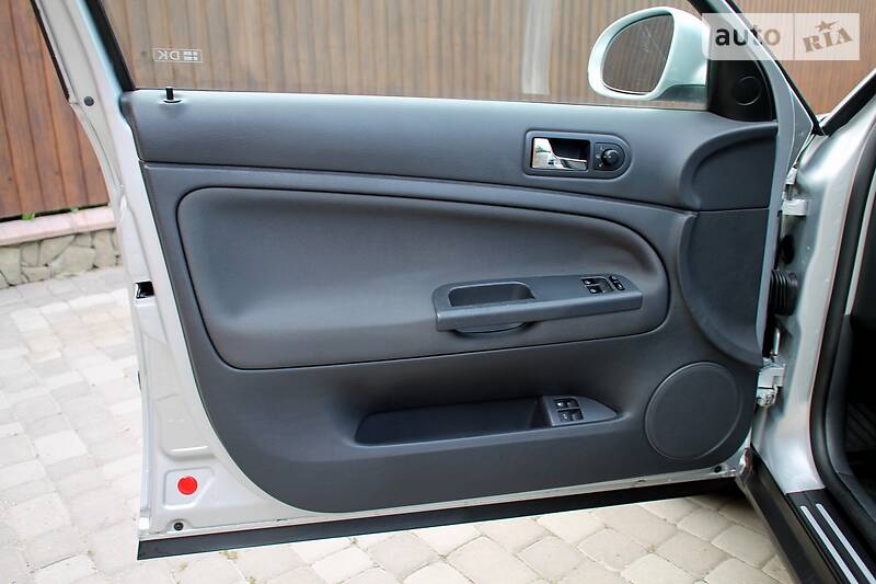 Універсал Volkswagen Passat 2005 в Полтаві фото 77 Універсал Volkswagen Passat 2005 в Полтаві