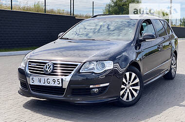 Универсал Volkswagen Passat 2010 в Ровно