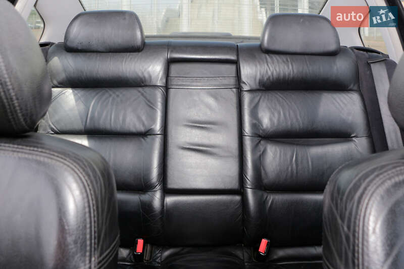 Седан Volkswagen Passat 1997 в Львове