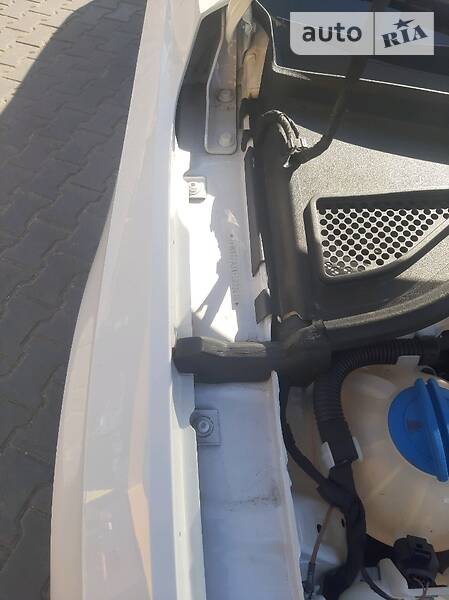 Седан Volkswagen Passat 2014 в Дніпрі фото 22 Седан Volkswagen Passat 2014 в Дніпрі