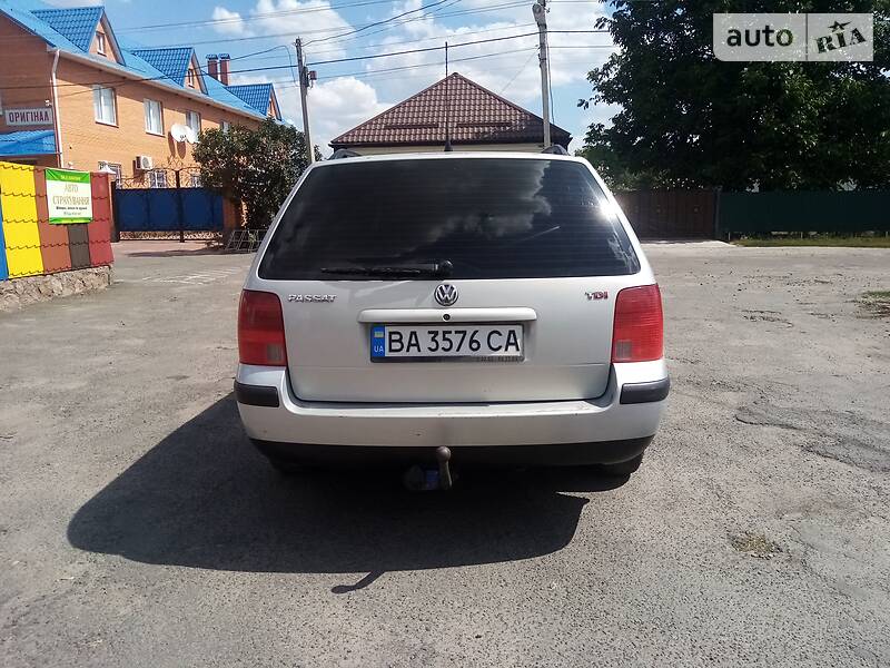 Универсал Volkswagen Passat 2000 в Новоархангельске