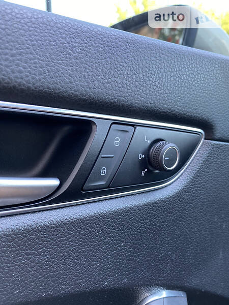 Седан Volkswagen Passat 2016 в Києві