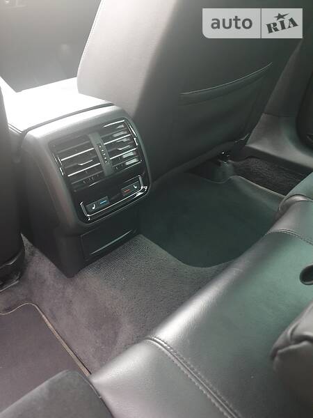 Седан Volkswagen Passat 2015 в Дніпрі