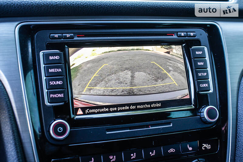 Седан Volkswagen Passat 2015 в Львові фото 62 Седан Volkswagen Passat 2015 в Львові