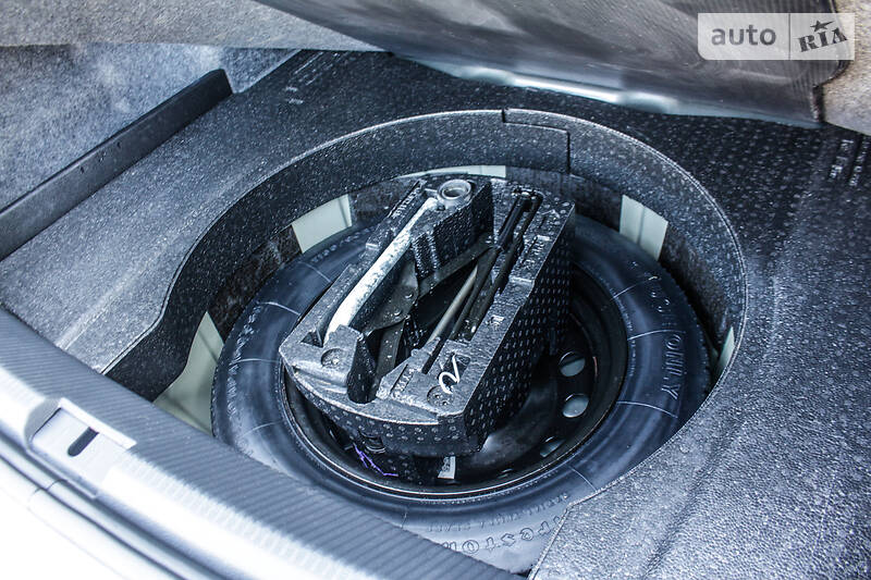 Седан Volkswagen Passat 2015 в Львові фото 63 Седан Volkswagen Passat 2015 в Львові