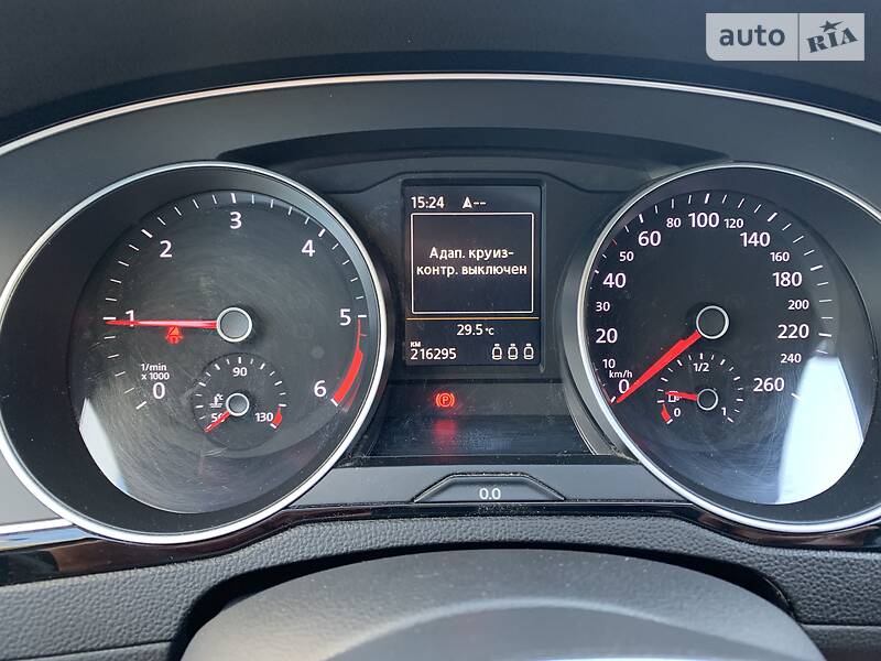 Універсал Volkswagen Passat 2015 в Луцьку