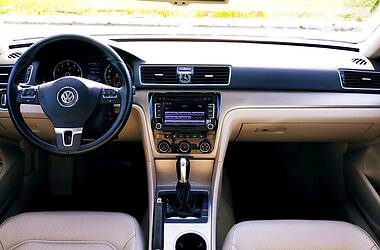 Седан Volkswagen Passat 2013 в 